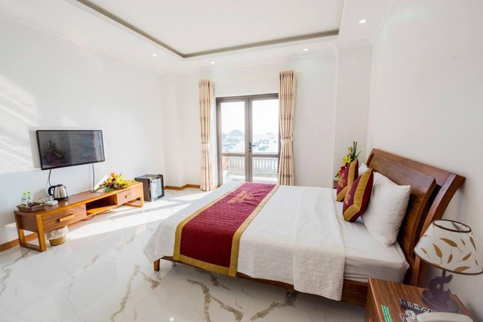 Quang Tung Hotel Dong Khe Sau Luaran gambar